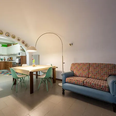 Casa Del Galletto * Fubine