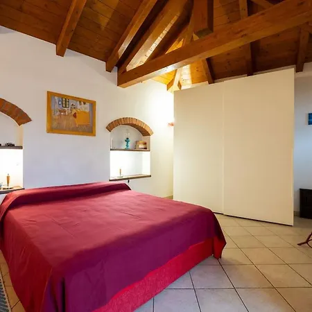 Casa Del Galletto شقة